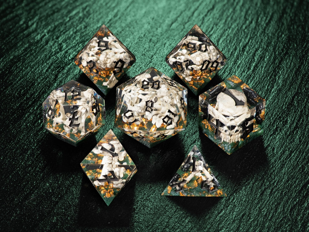 Skull & Bones Dice Set - St George Leather Shop